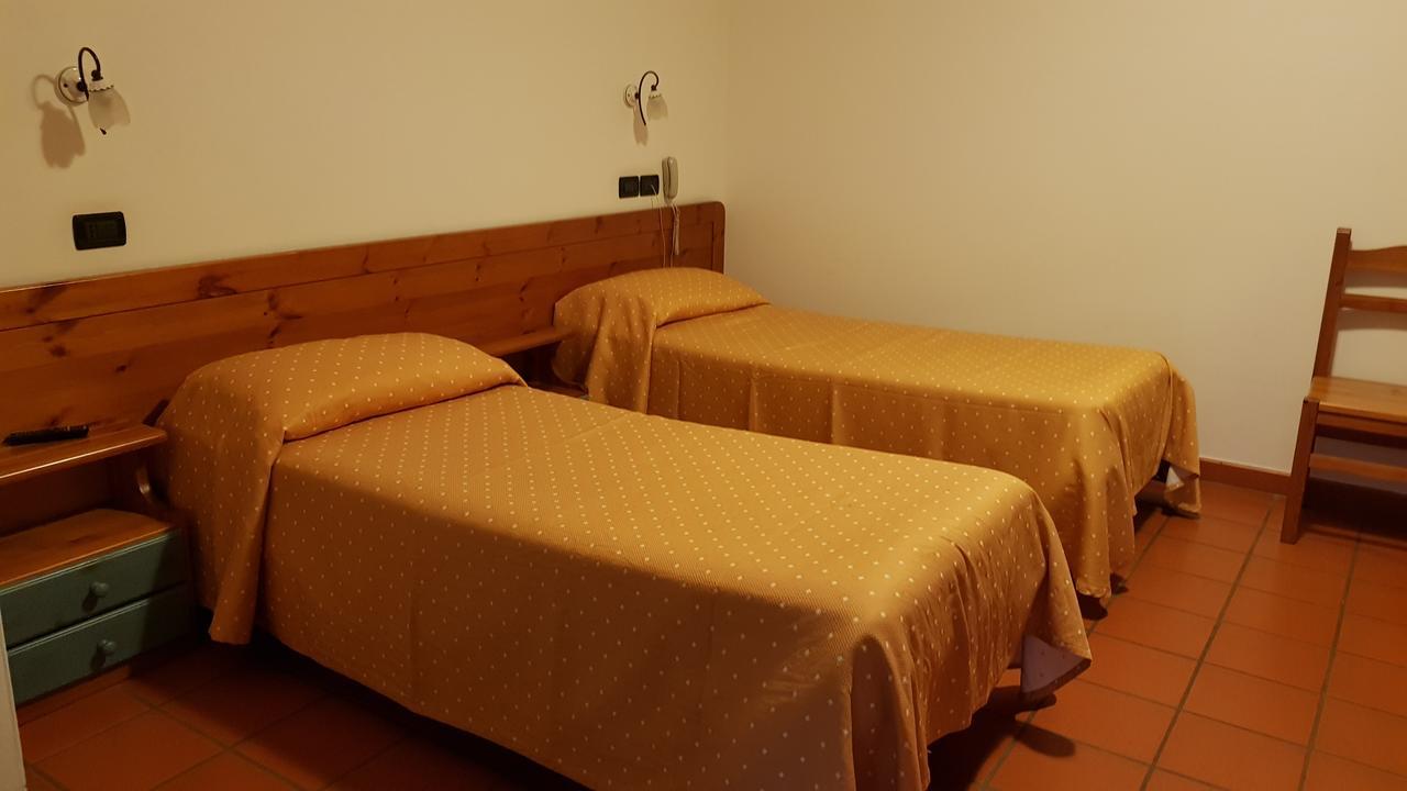 Casa Del Sole Bed and Breakfast Latisana Exteriör bild